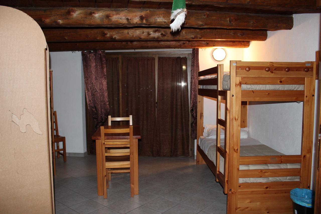 Rifugio Escursionistico La Rua' Hostel Macra Exterior photo